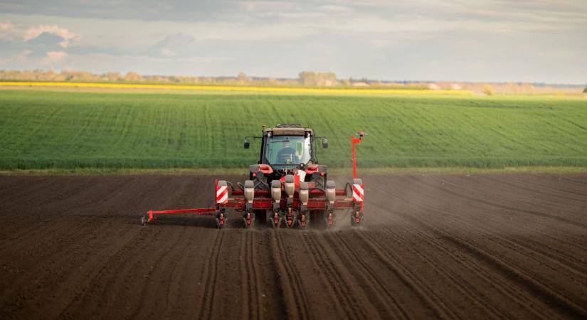 Jól bevásároltak a külföldi cégek a kelet-európai földekből