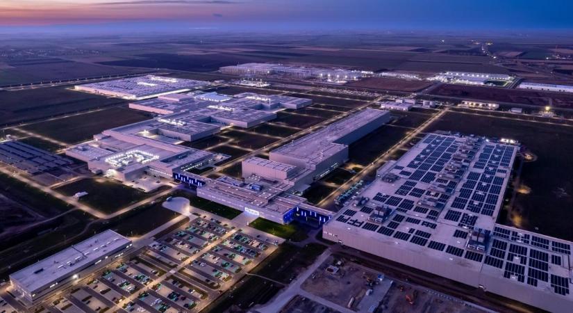 Új szintre lépett a BMW és a CATL együttműködése: közösen dolgoznak a szén-dioxid-kibocsátás csökkentésén