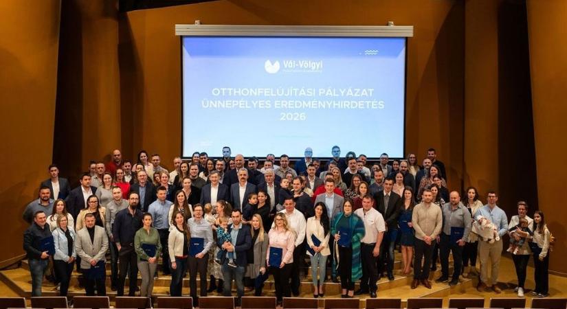 124 milliós támogatás a Vál-völgyében élő családok otthonfelújítására