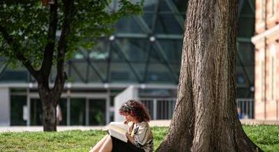 Lepd meg magad énidővel nőnapon! – 4 tipp, amellyel kedveskedhetsz magadnak
