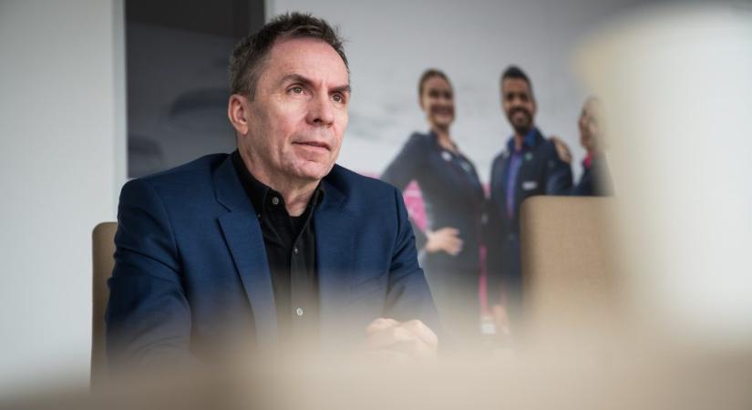 Váradi József: A Wizz Air május végére ismét teljes kapacitással működhet