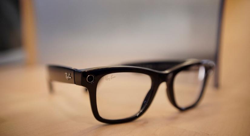 A Meta munkatársai intim pillanatokba láthatnak bele az okosszemüvegek adatain keresztül