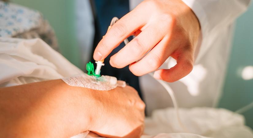 Így van most Nimród, a kémia órán megégett kamaszfiú