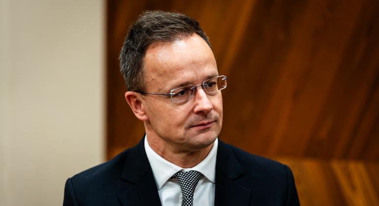 A kormány azonnali választ vár a rejtélyes ukrán pénzszállítmányokról