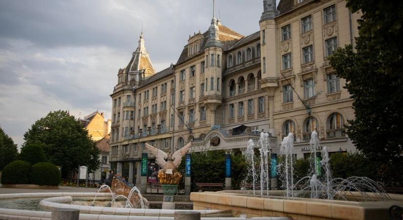 Százmilliókba is kerülhet ez az autó – elképesztő sportkocsit fotóztak Debrecenben