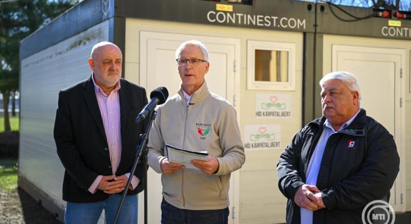 Soltész Miklós: a segítségnyújtás 100 milliárd forintba került magyar nemzetnek