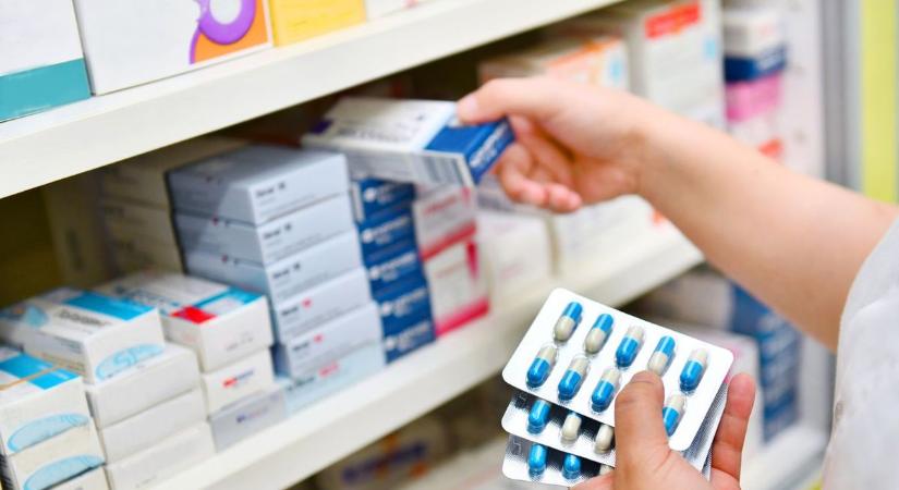 Hatalmas bírságot kapott az egyik gyógyszerforgalmazó cég
