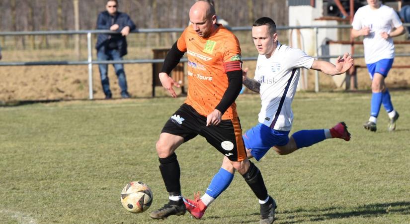 Szatmári rangadó a megye I.-ben, és indul a megye II. is! Íme a teljes hétvégi program