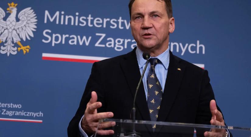 Lengyel külügyminiszter: „Megették a zebrákat, ellopták a pénzt”
