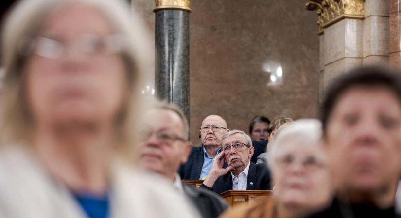 Így mehetnénk el hamarabb nyugdíjba, ha szeretnénk – a szakértő korkedvezményes nyugdíj helyett rugalmas nyugdíjba vonulást szorgalmaz