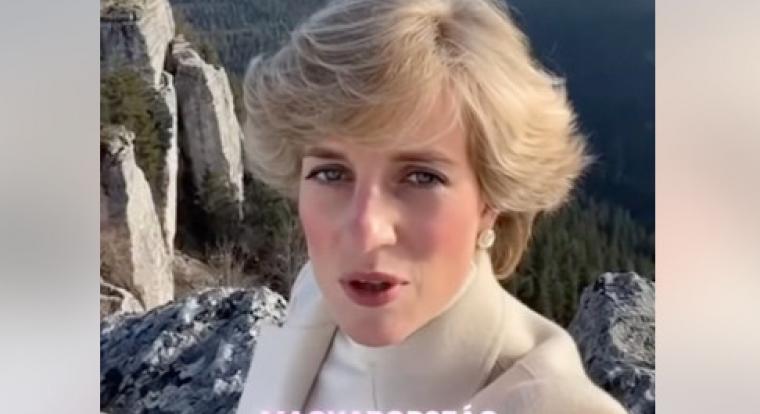 Az 1997 óta halott Diana hercegnő folyékony magyarsággal ekézi Magyar Pétert, mert itt tartunk