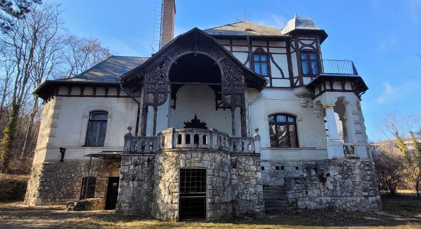 Nem sikerült eladni a műemléki Tőry-villát, ismét árulják