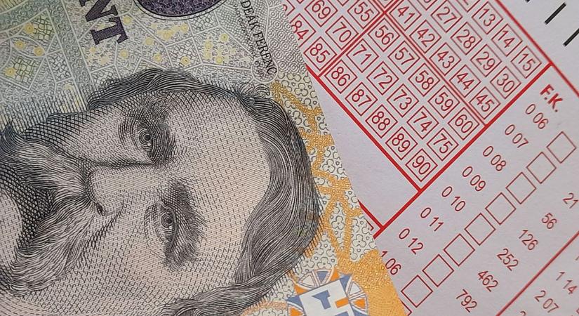 Ötöslottó: megmondhatja a ChatGPT a nyerőszámokat?