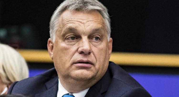 Brüsszel megvédte Orbánt