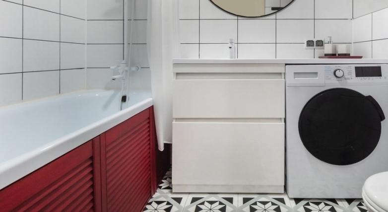 A kádba ömlik a mosógépből a koszos víz? Íme, egy egyszerűen összeállítható eszköz, ami segít