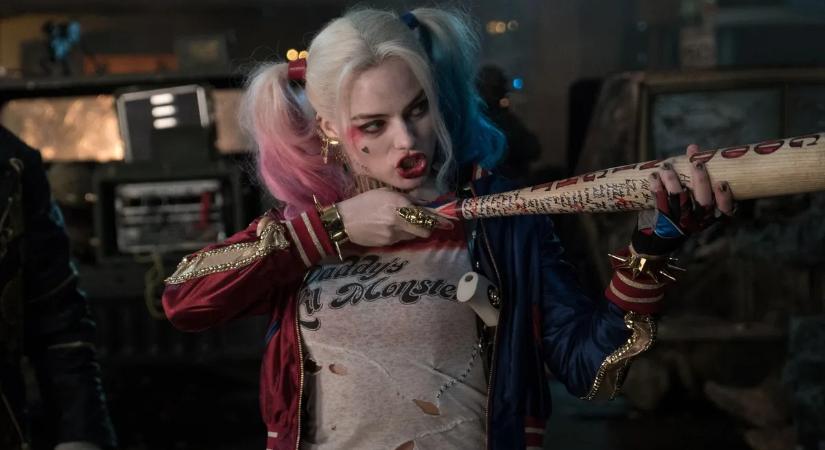 Őrülten szexi! Margot Robbie tetoválónak állt Harley Quinnként