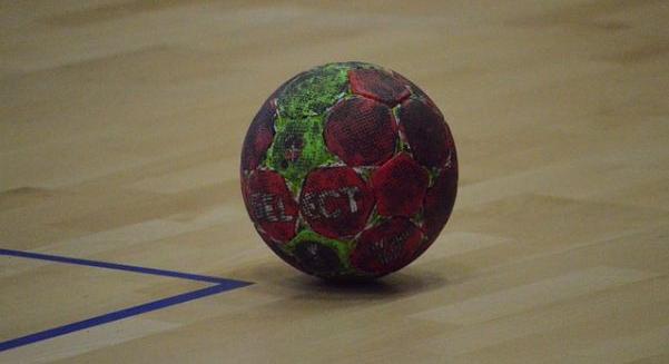 Ana Gros zárja kézilabda-fejezetét