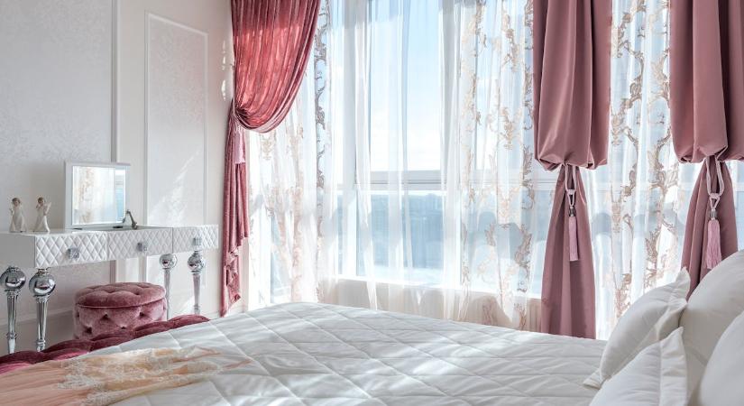 A függönyön múlik, mennyire lesz meleg a szoba esténként