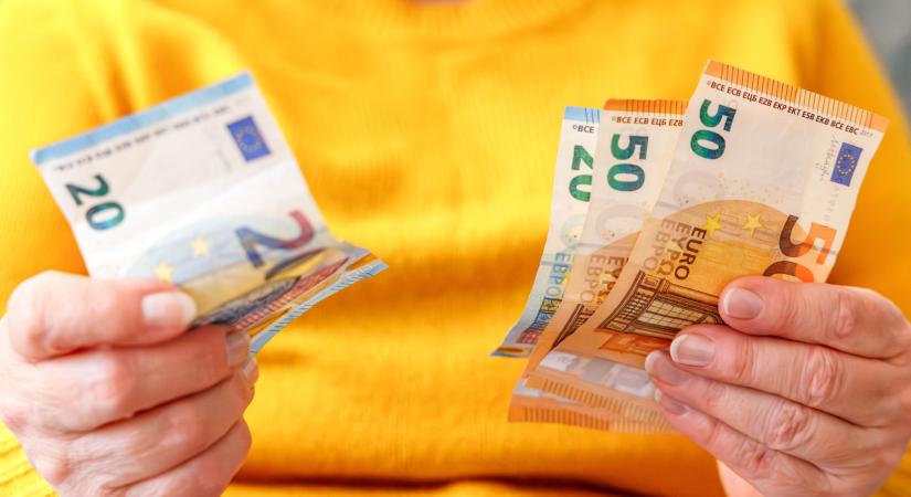 Zajlik a hatalmas nyugdíj-újraszámítás, akár 4 millió forintot is nyerhetnek vele a szerencsés görög nyugdíjasok