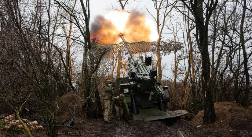 Ukrán katonáknak szánt tűzifát síboltak el helyi bűnbandák. Egész erdőket tüntettek el