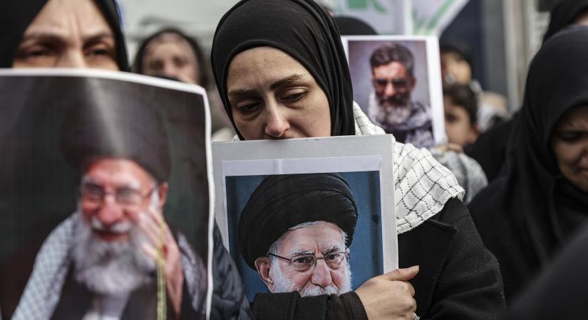Khamenei a szándékos mártírhalálával is az iszlamista teokrácia megmentését célozta