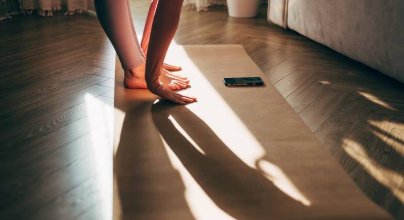 Veszélyes is lehet ez a most divatos edzésforma: otthon végezve ronthat is a helyzeten