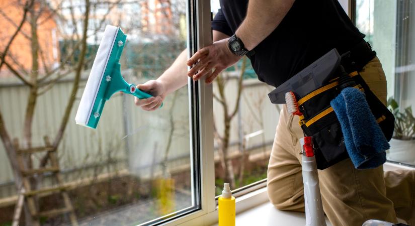Minden ablak csillogni fog, ha tavasszal így tisztítja meg