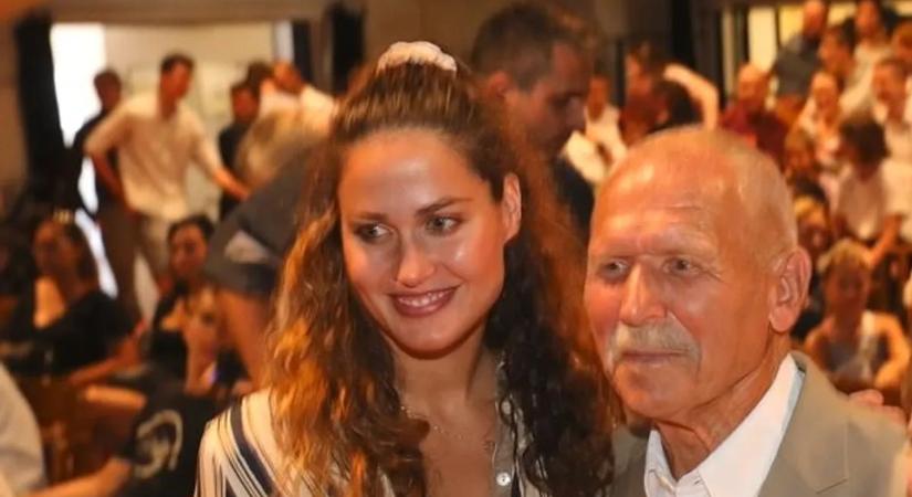 Benne örökre él: kiöntötte a szívét a gyászoló Jakabos Zsuzsanna