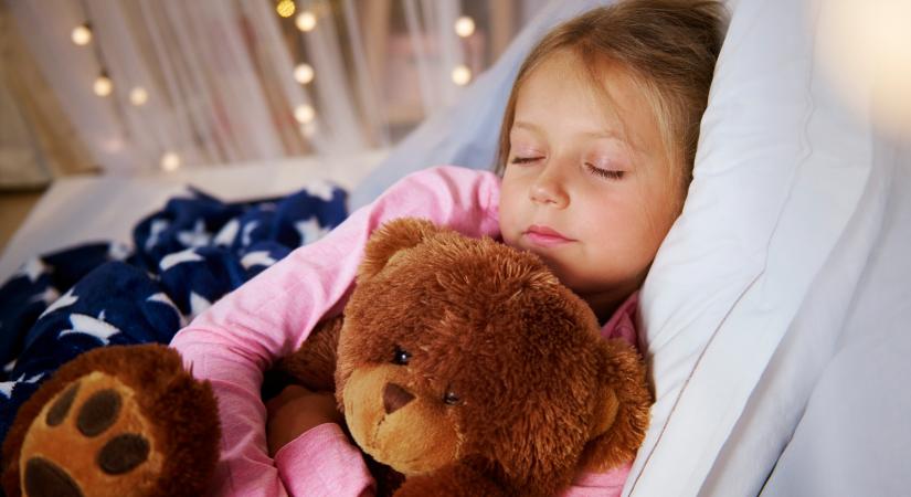 A gyerekeknek több alvásra van szükségük, mint a szülők gondolnák