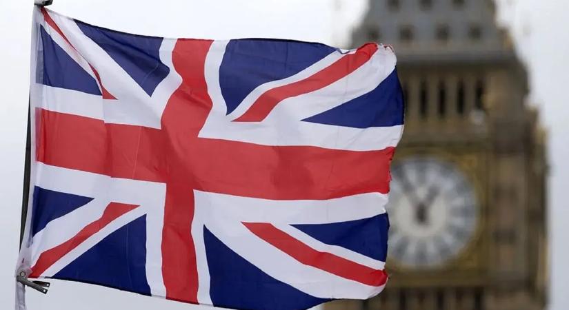 Négy férfit tartóztattak le Nagy-Britanniában iráni kémkedés gyanúja miatt