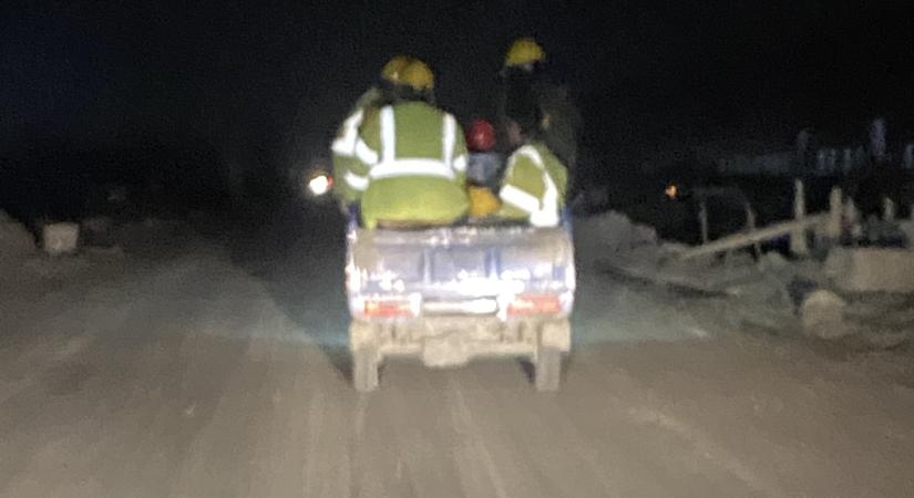 Munkavédelmi hiányosságokról számolt be egy BYD-építkezésen dolgozó