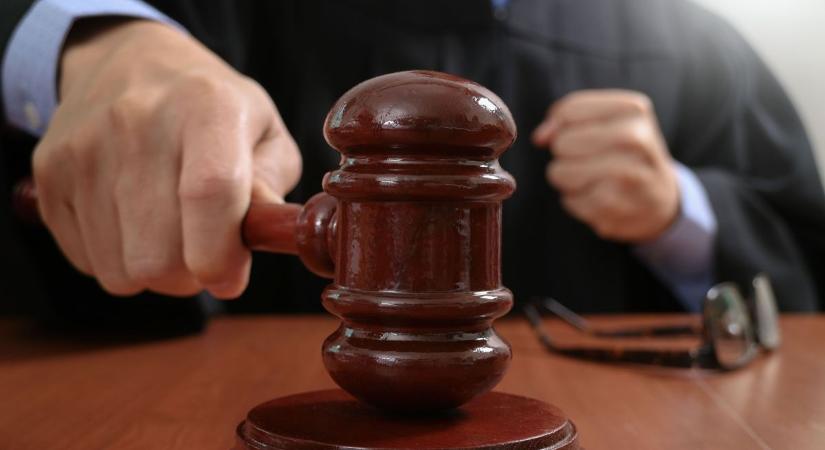 Bűnözőt találtak a miskolci kórház elzárt területén – rányitottak, aztán jött a meglepetés