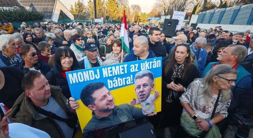 Szijjártó Péter: Zelenszkij hívja vissza a verőembereit, ő meg vegyen vissza az arcából! (videó)