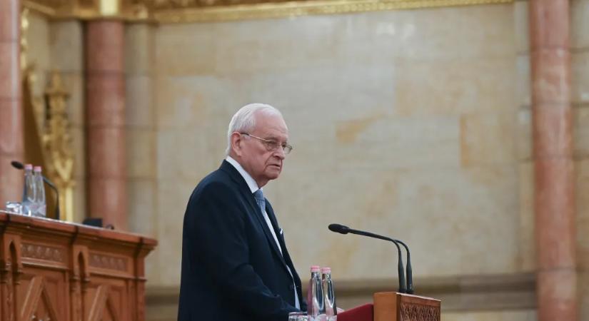 Kezdhetnek pakolni, többen húsz-harminc év után távoznak a parlamentből