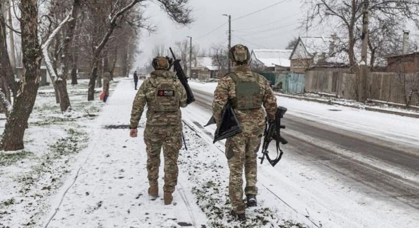 Botrány a kommentmezőben: kanapéhuszárok kívánják a politikusok halálát