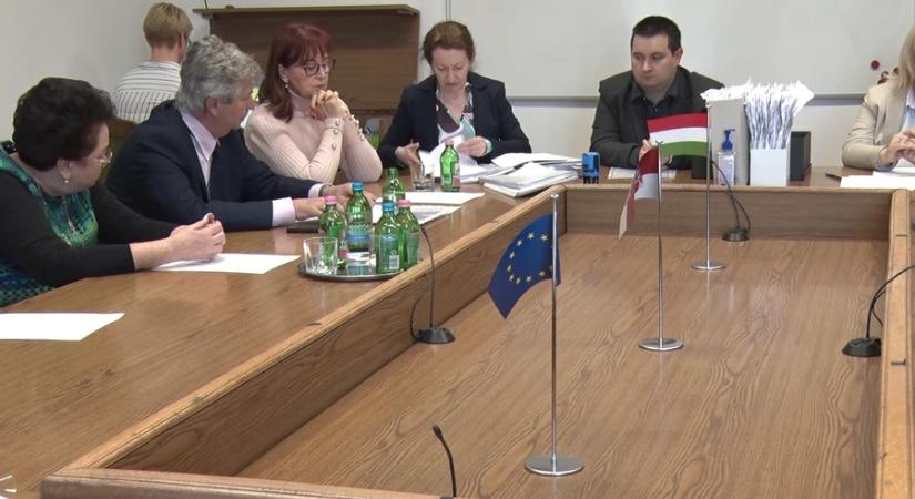 Nyilvántartásba vétel, feljelentés – ülésezett a OEVB