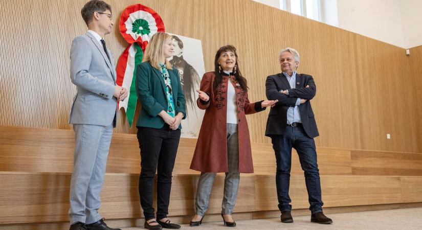 Fiatalok és történelem: így ünnepel Fehérvár március 15-én