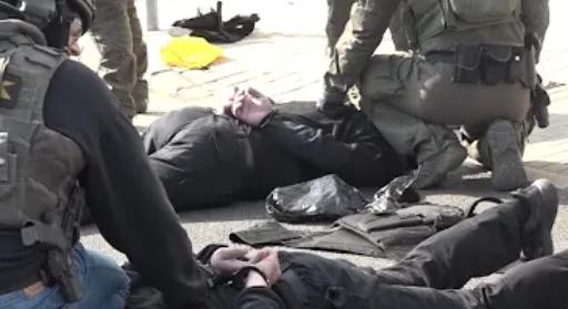 Szakértők a HVG-nek: Semmi szokatlan nem volt az ukrán pénzszállítmányban