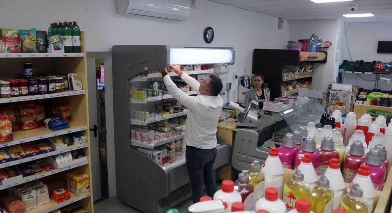 3000 bolt zárt be egy év alatt, új korszak jön Magyaroszágon