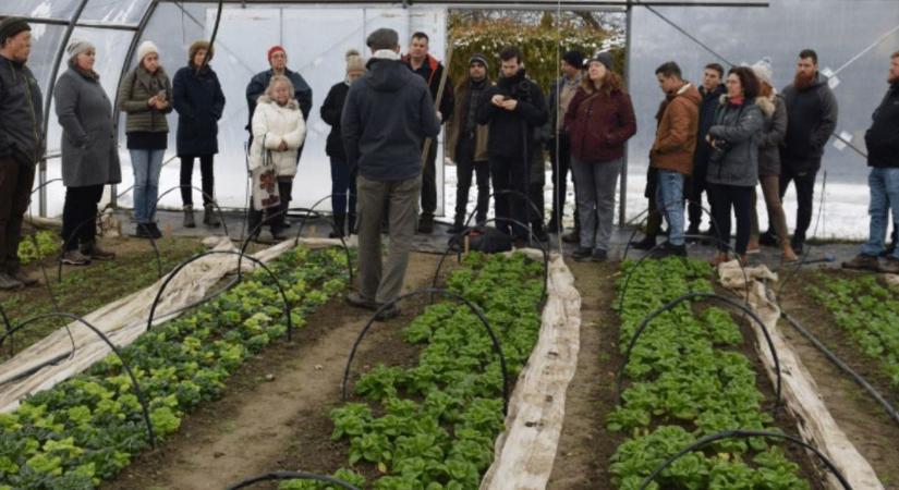 300 hektár felett dől el a magyar bio sorsa? Meglepő számok az ÖMKi szakmai napjáról