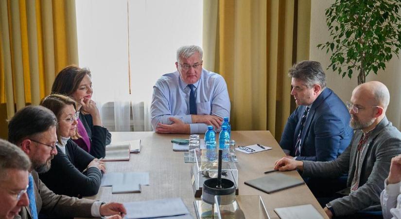 Büntetőeljárás indult a Magyarországon elfogott ukrán pénzszállítók ügyében