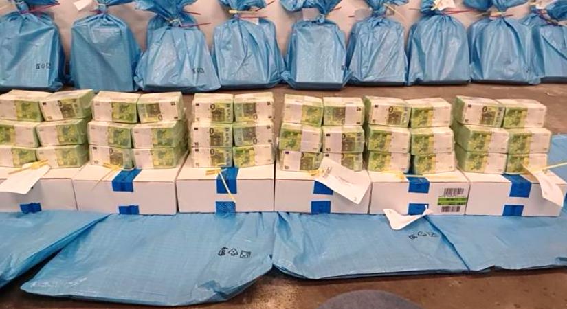 Kiutasítják Magyarországról a pénz- és aranyszállító ukránokat – videóval