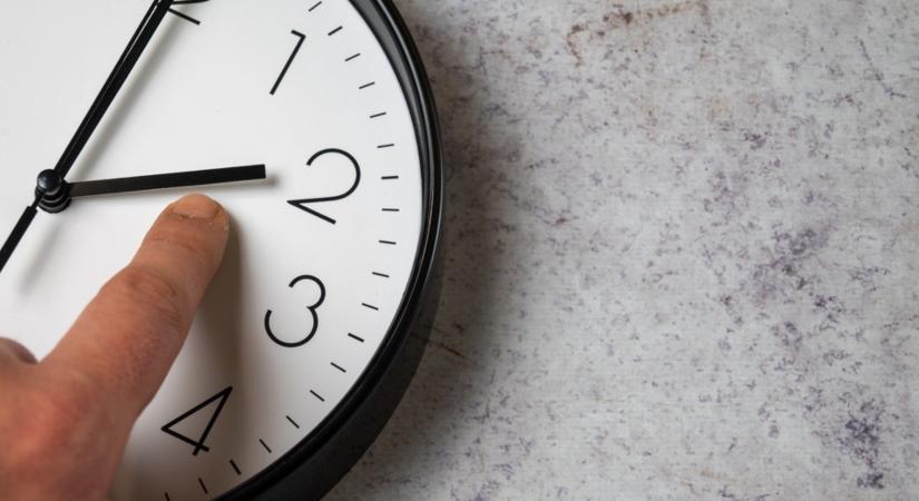 Végre vége lehet az óraátállításnak? Magyarország ezt az időszámítást támogatná!