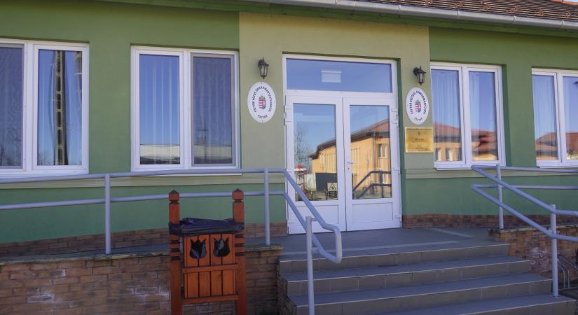 „Túlélési” költségvetés Esztáron