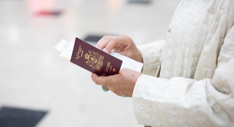 Az EU felfüggesztette a georgiai hivatalos útlevéllel rendelkezők vízummentes beutazását