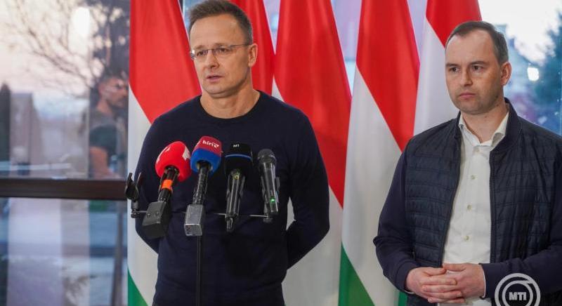 Szijjártó Péter: halálba küldték a két magyar hadifoglyot, de mi kimentettük őket