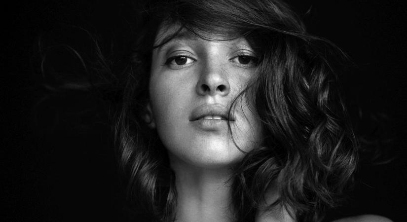 Napi horoszkóp 2026. 03. 07.: Az Ikrek játékosságot, a Rák önérvényesítést nyerhet