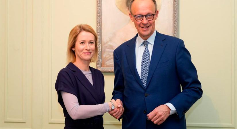 Politikai éleslátás híján az ellentmondások hálójában