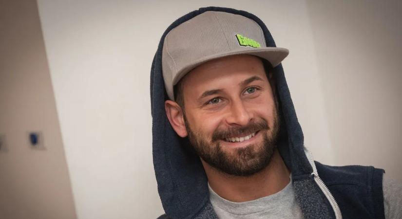 VV Dennis megtörte a csendet VV Fanniról: "Megmutatta az igazi énjét, taszító volt"