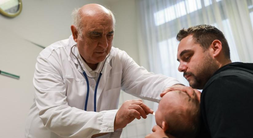 Fejért nem ereszti az influenzajárvány, gyerekekről jött szörnyű adat